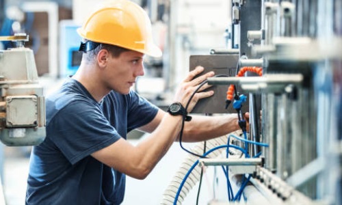 Montagearbeiter in Deutschland: Die Schlüsselrolle der Fachkräfte in der Montageindustrie – Ein detaillierter Einblick in den Beruf des Montagearbeiters