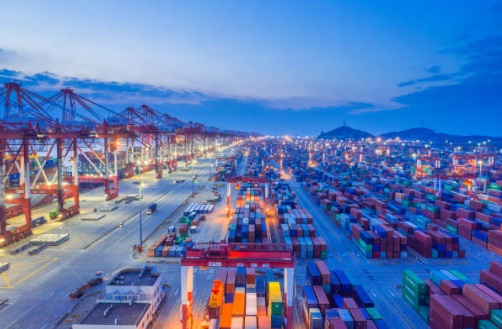 Kiel: Das Herz der Schiffbauindustrie und die Verstärkung durch Polnische Fachkräfte